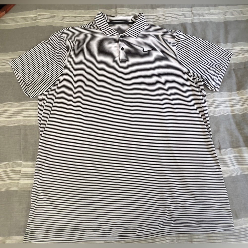 NWOT Nike Men’s Black White Striped Polo Shirt Size XXL